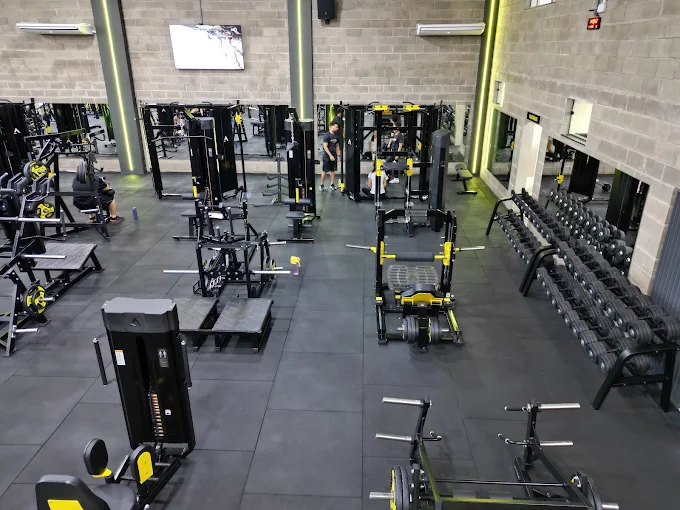 Salão principal da ElitFit Academia Premium